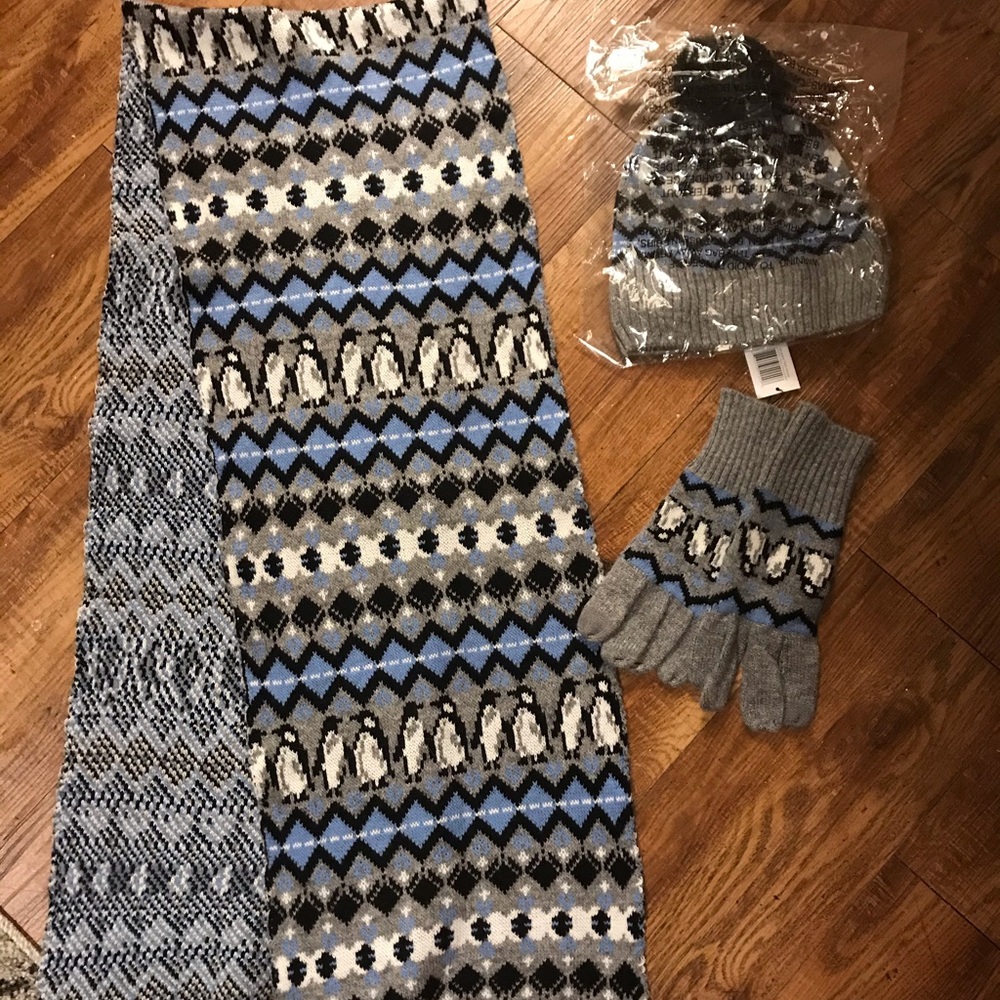 Vera Bradley scarf, gloves, beanie